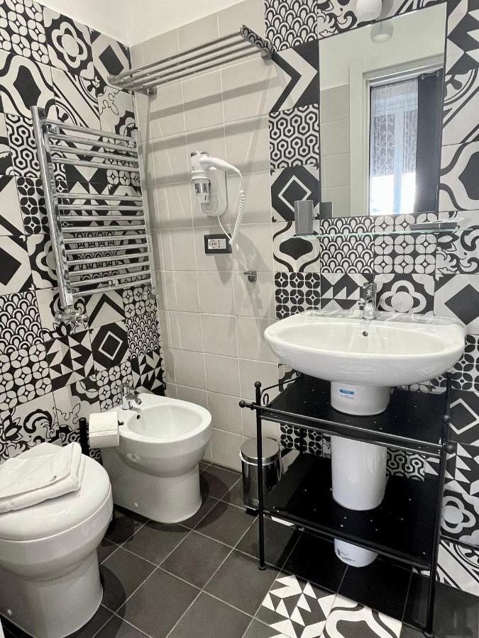 Domus Giordano Hotel Rome Luaran gambar